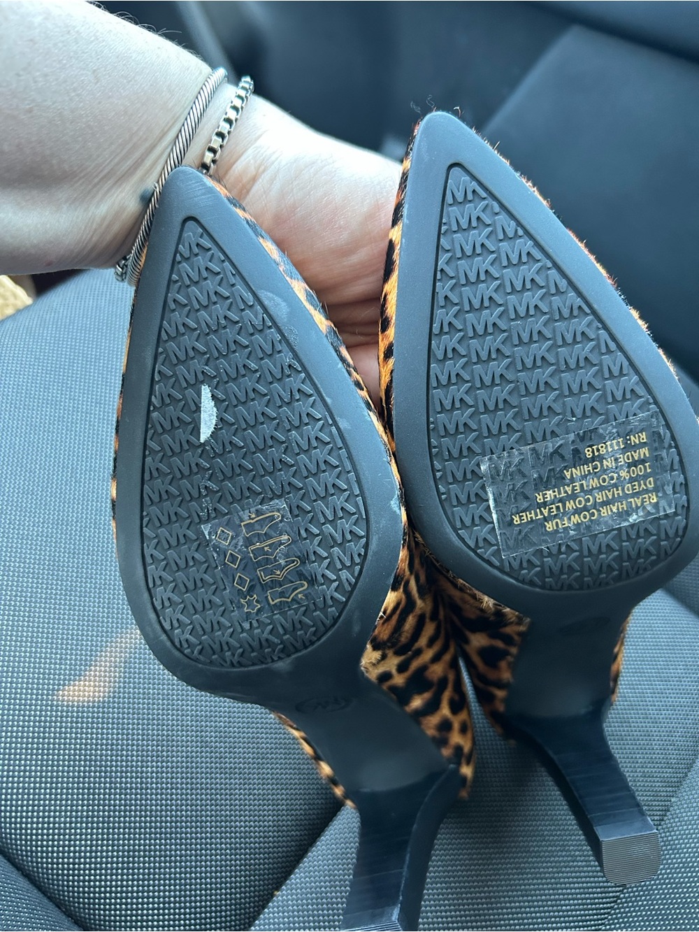 Michael Kors Heels 
Leopard Print Pointed - Brown/Black - Picture 2 of 4